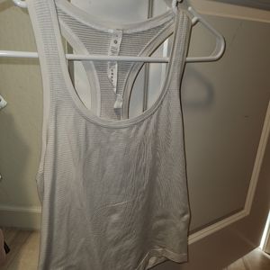 Lululemon swiftly tank